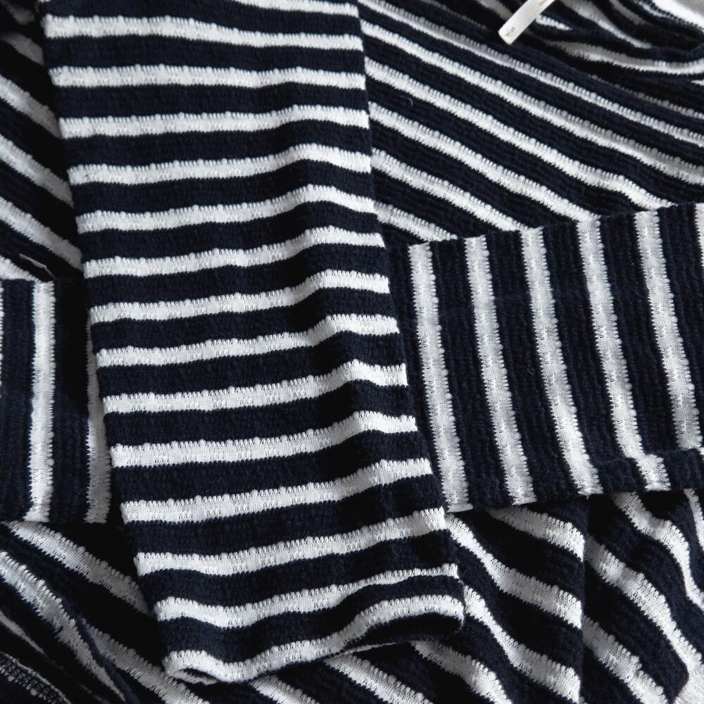 Free People Cropped Striped Knit Top Small Black White Nautical Preppy - Picture 5 of 7